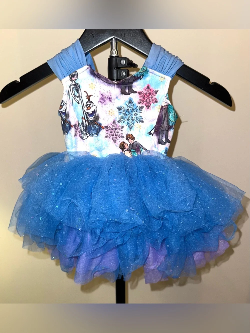 AriTutus brand tutu dress with hand drawn Frozen characters, size 12 mo